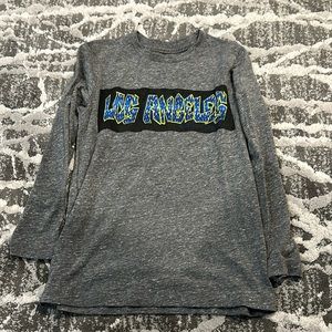 California vintage gray boys long sleeve tee shirt.  Size 6.  Perfect condition
